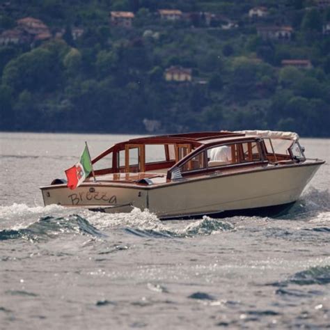 shared boat tour salerno.